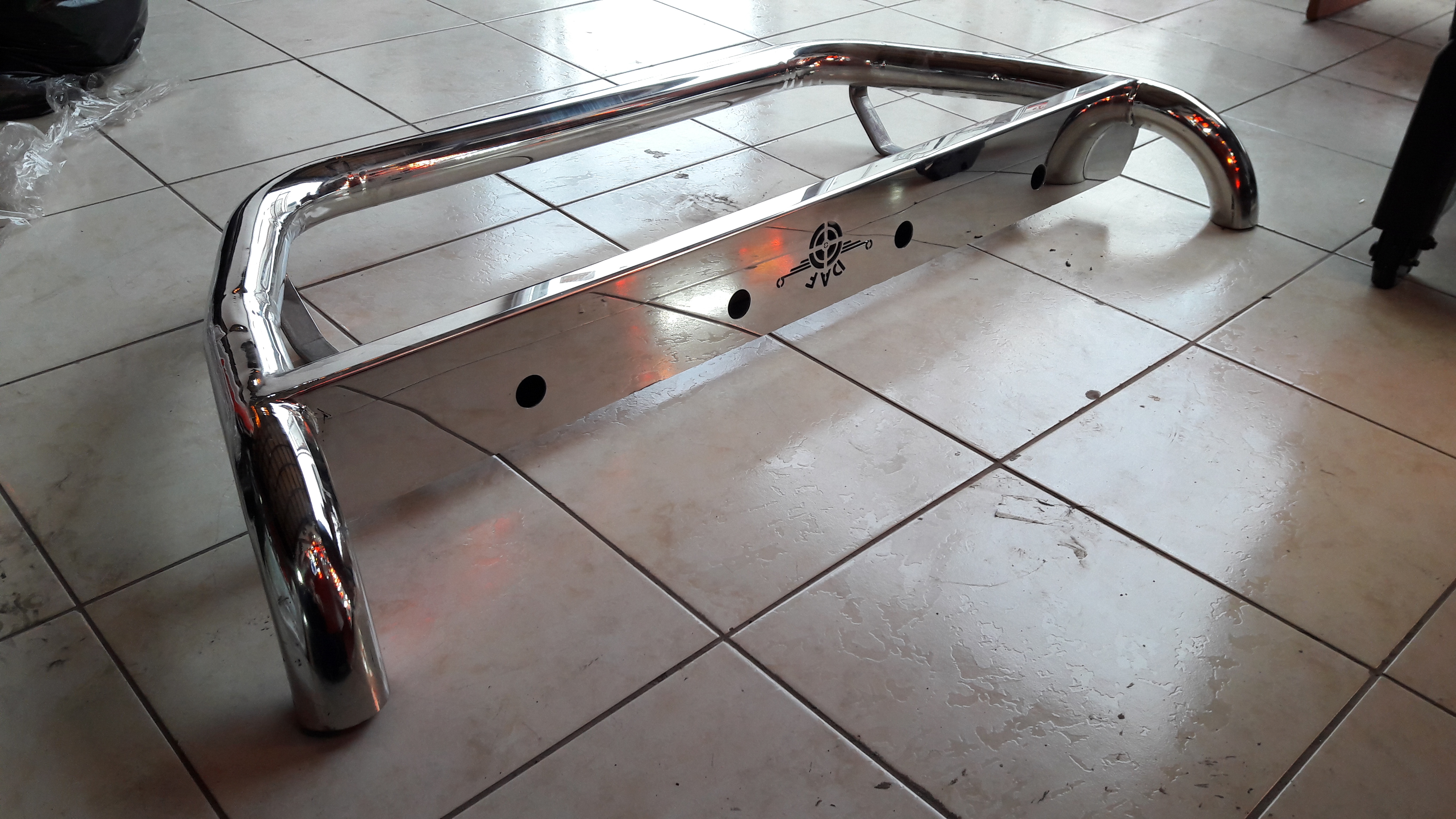 DAF XF 95105 Özel Üretim Ön Sis Borusu DAF XF 95105 Özel Üretim Ön Sis Borusu