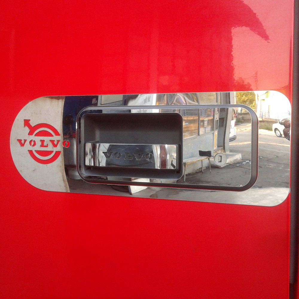 Volvo Kapı Kolu Plastik Üstü Kromu Volvo Kapı Kolu Plastik Üstü Kromu